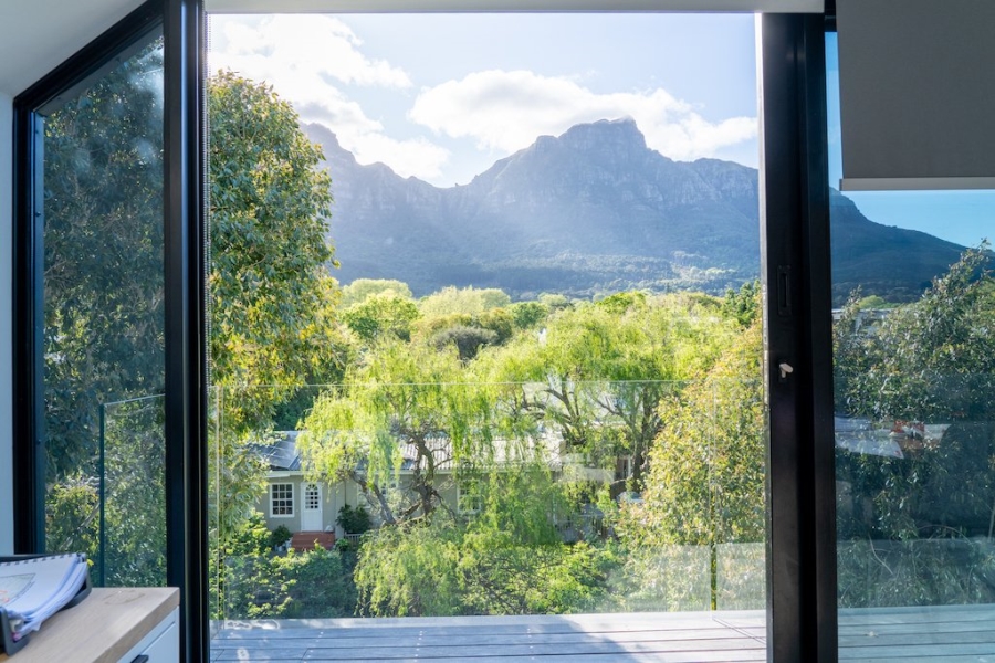 To Let 4 Bedroom Property for Rent in Newlands Western Cape